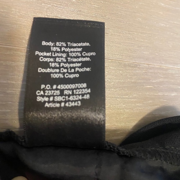 BABATON black crepe pants, size 4 - Picture 3 of 6